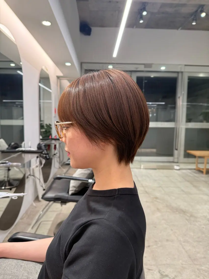 🌈ショート カット+カラー+艶トリートメントの写真