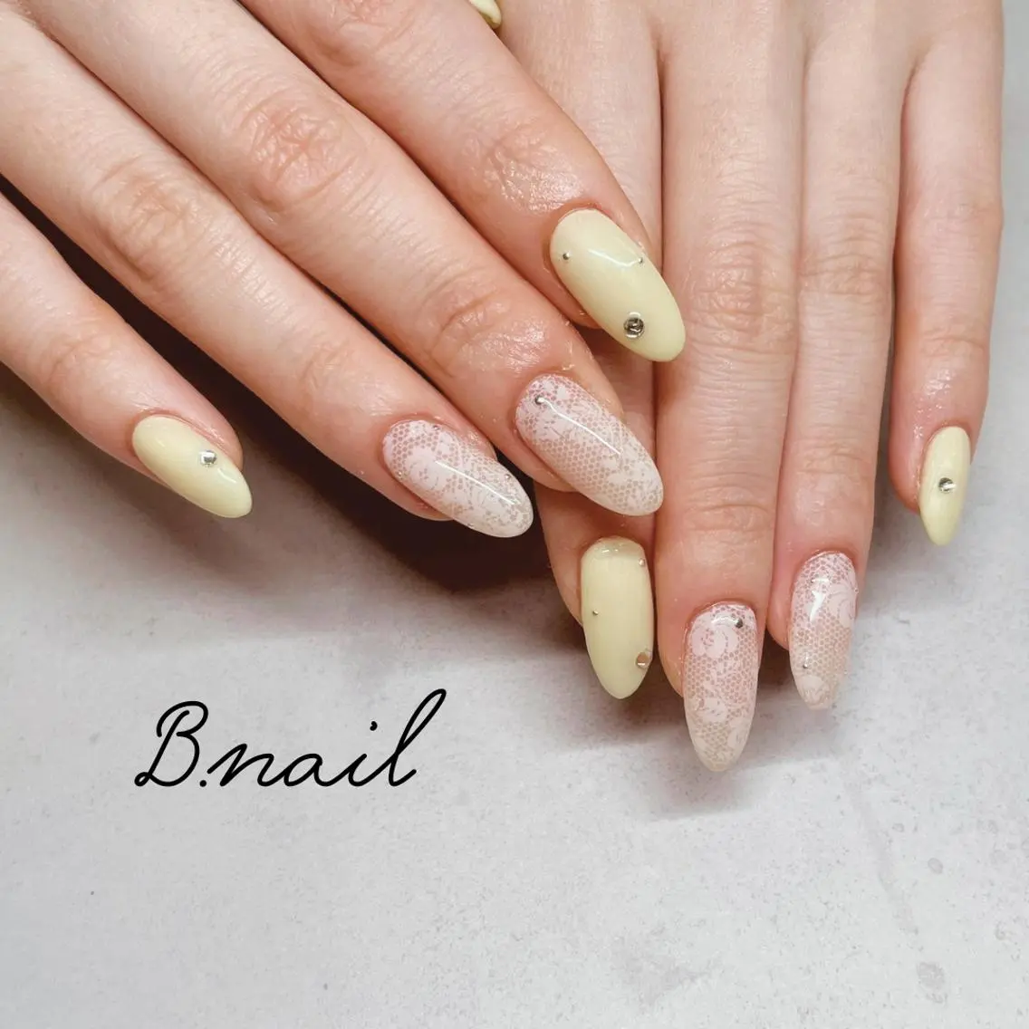 ネイル アートネイル レース ニュアンスネイル パステルネイル 春ネイル ハンドネイル B.nail | cocoroのネイルデザイン