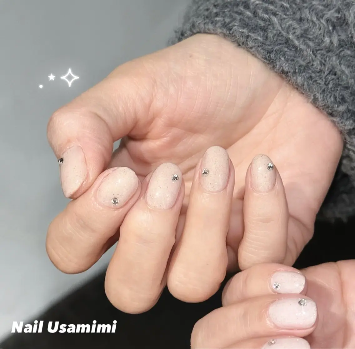 ネイル オフィスネイル ワンカラーネイル シンプルネイル ハンドネイル 本町NailUsaM imi MOMOKAのネイルデザイン