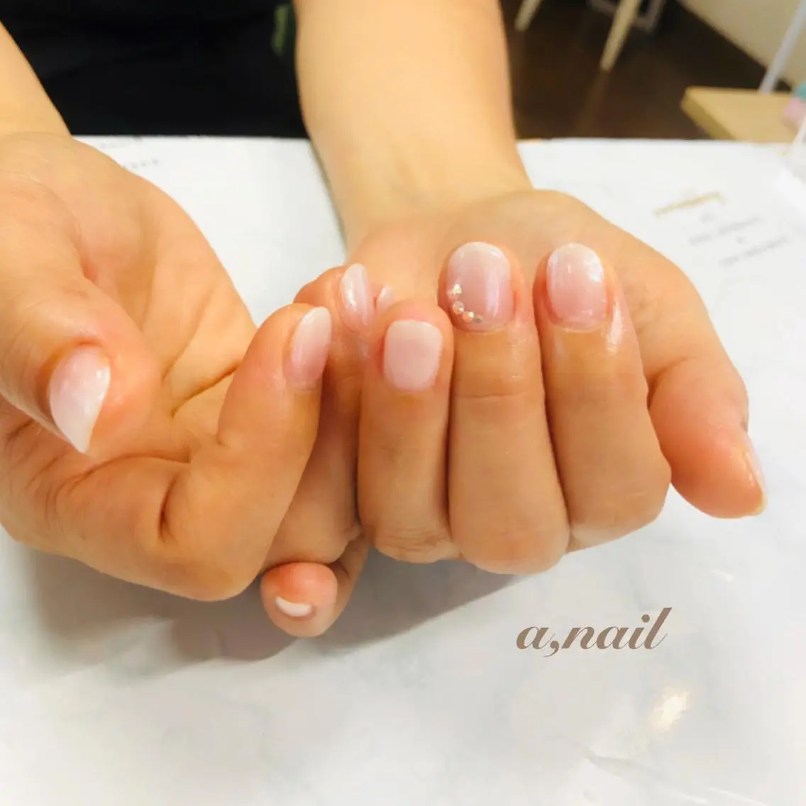 ネイル フットネイル ジェルネイル グラデーション ラメ(グリッター) ラメグラデーション ネイルサロン エーネイルのネイルデザイン