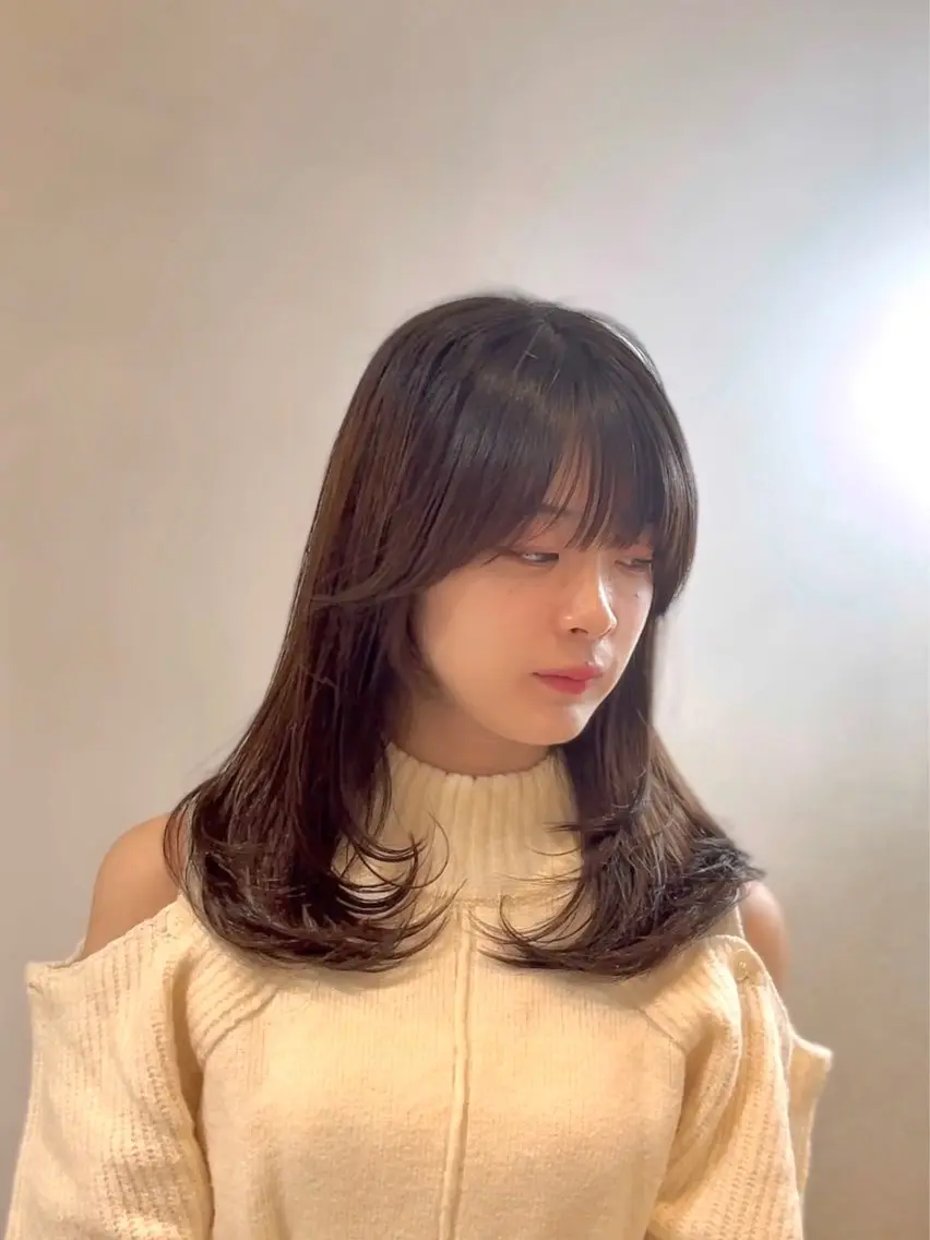 セミロング カラー 韓国風ヘア レイヤーカット 高槻No.1🇰🇷 韓国ヘア 橋口陽太のヘアスタイル