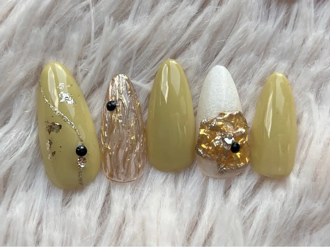 ネイル ニュアンスネイル 冬ネイル RIONnail Yurikaのネイルデザイン