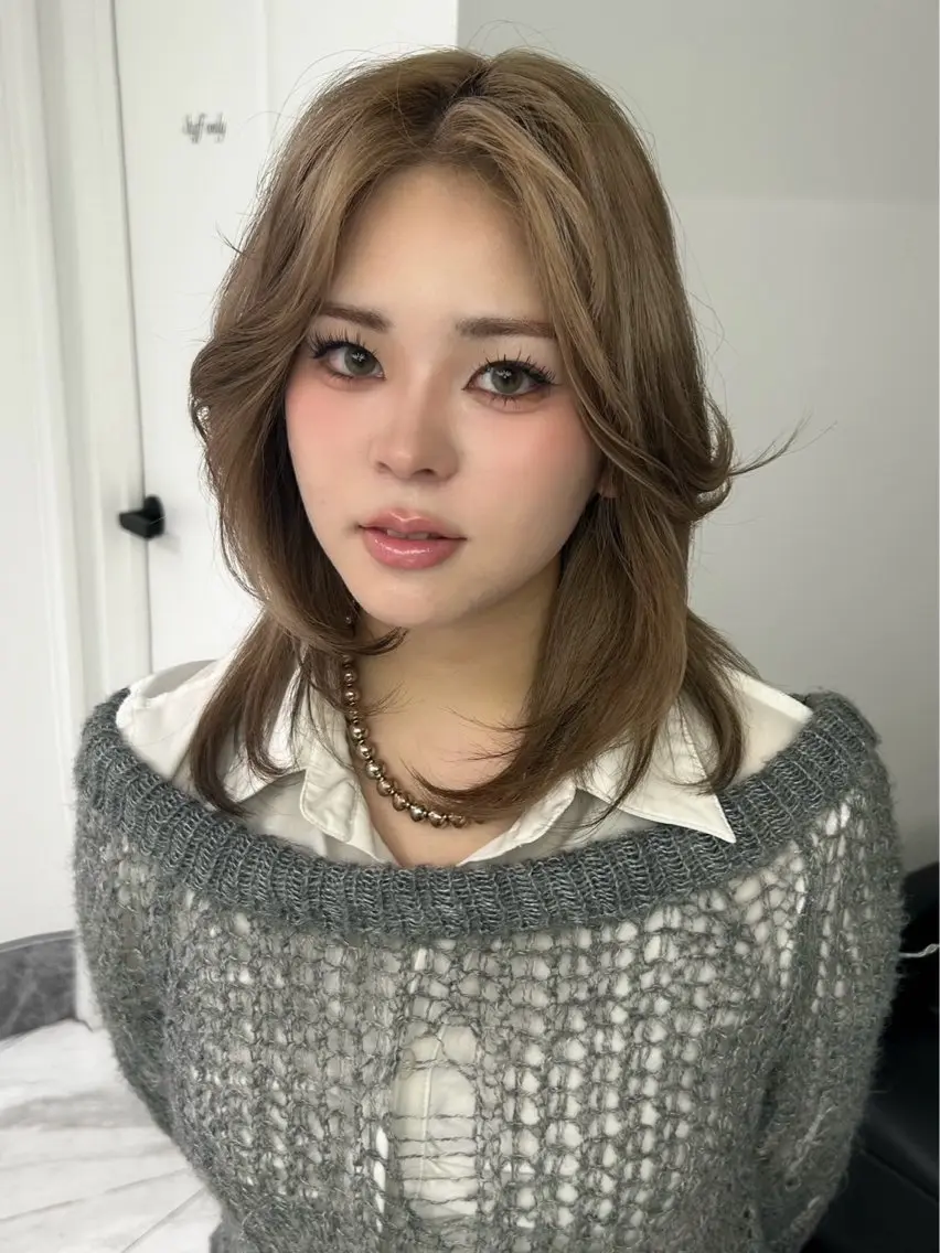 ロング ヘアカラー オールマイティ美容師 💋𝑨𝑵𝑵𝑨のヘアスタイル