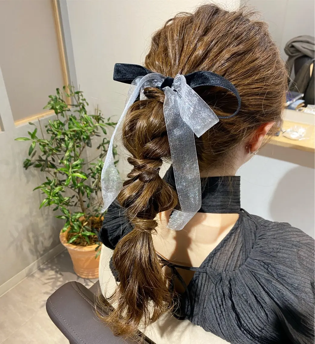 🌈特別なイベント前にヘアアレンジ！前髪カット付の写真