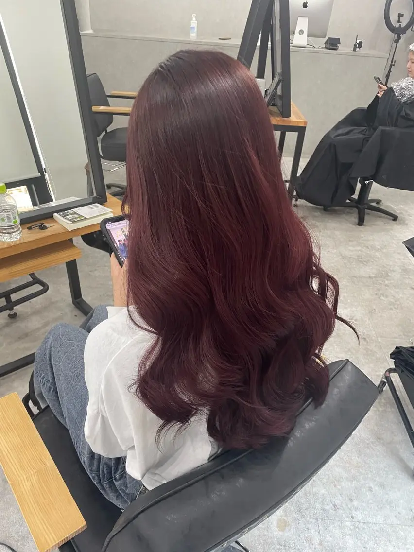 ロング カット ヘアカラー トリートメント 梅田韓国ヘア kiara🩷彡のヘアスタイル