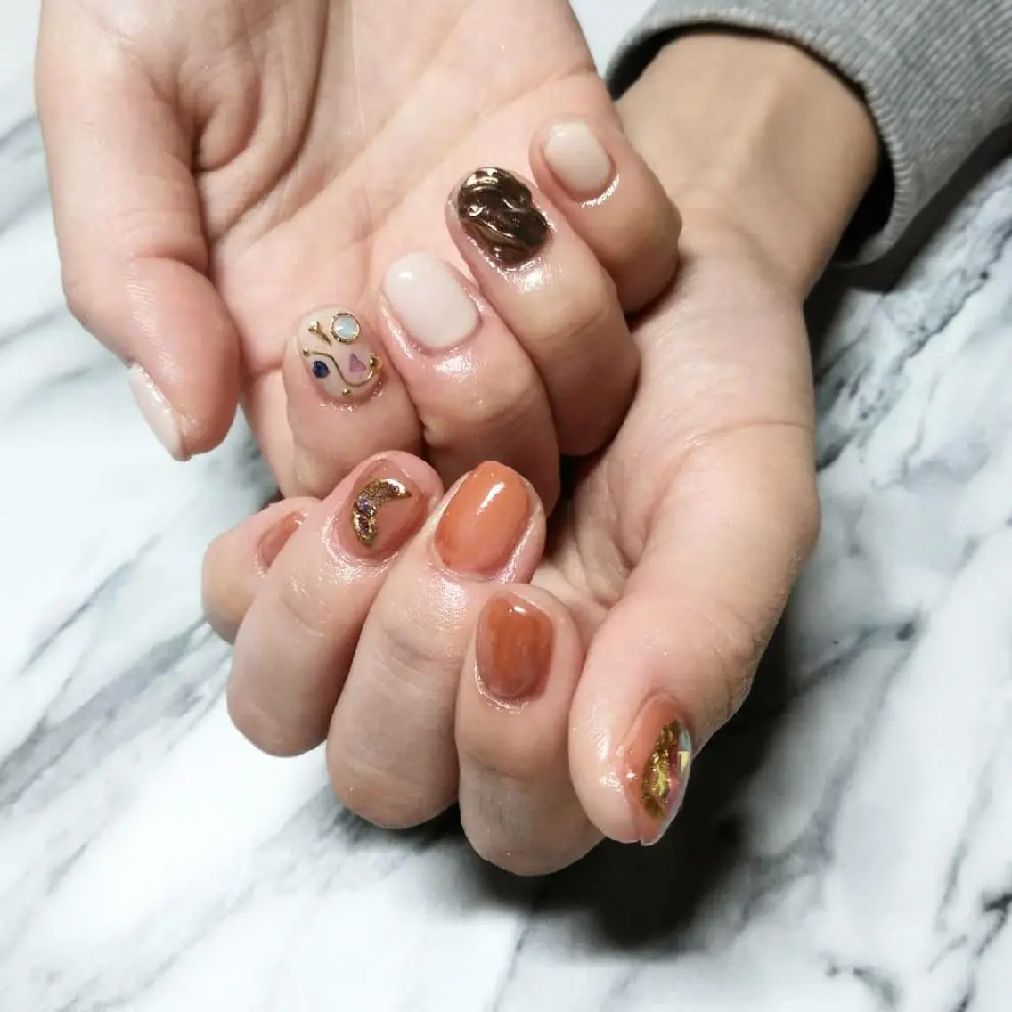 ネイル ニュアンスネイル lylynail YUUKAのネイルデザイン
