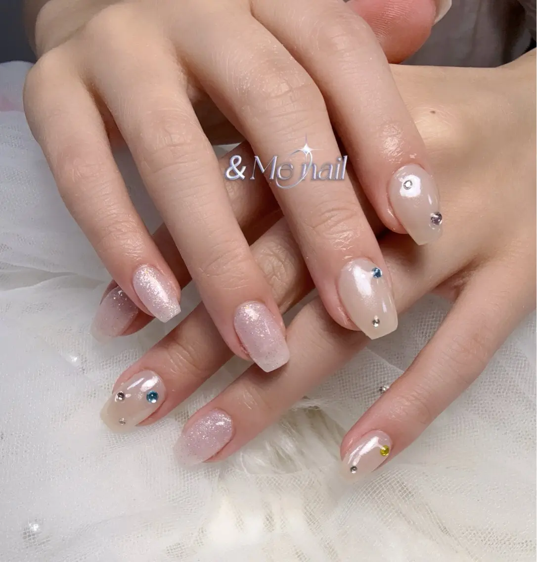 ネイル ハンドネイル &ME タカのネイルデザイン