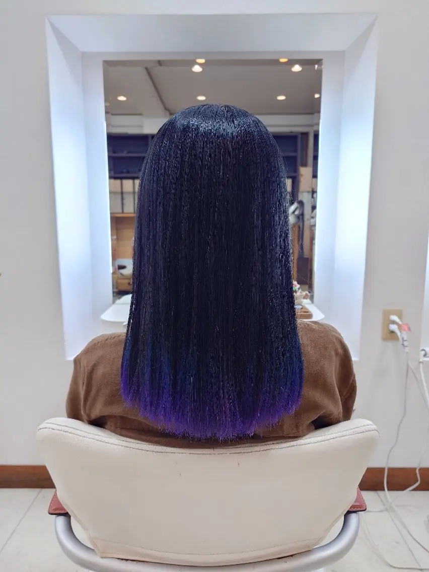 ロング カット ヘアカラー トリートメント キンジョウ エナミのヘアスタイル