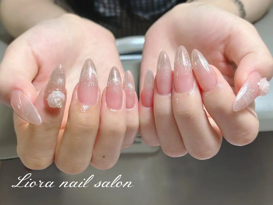 ネイル チークネイル フットネイル フレンチネイル ジェルネイル ガーリー ハンドネイル Liora nailのネイルデザイン