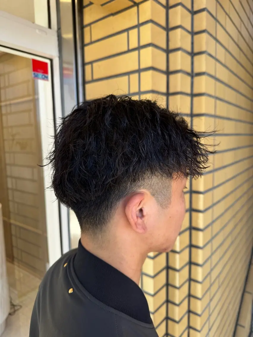 パーマ メンズ メンズパーマ メンズツイストパーマ ツイストパーマ メンズパーマ特化/ むらたのヘアスタイル