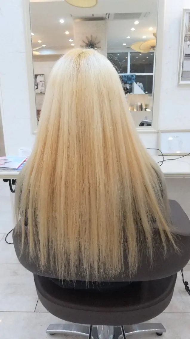 ロング カラー ブリーチ ヘアカラー トリートメント 小林暢🌟Orque 髪質改善サロン🌙のヘアスタイル