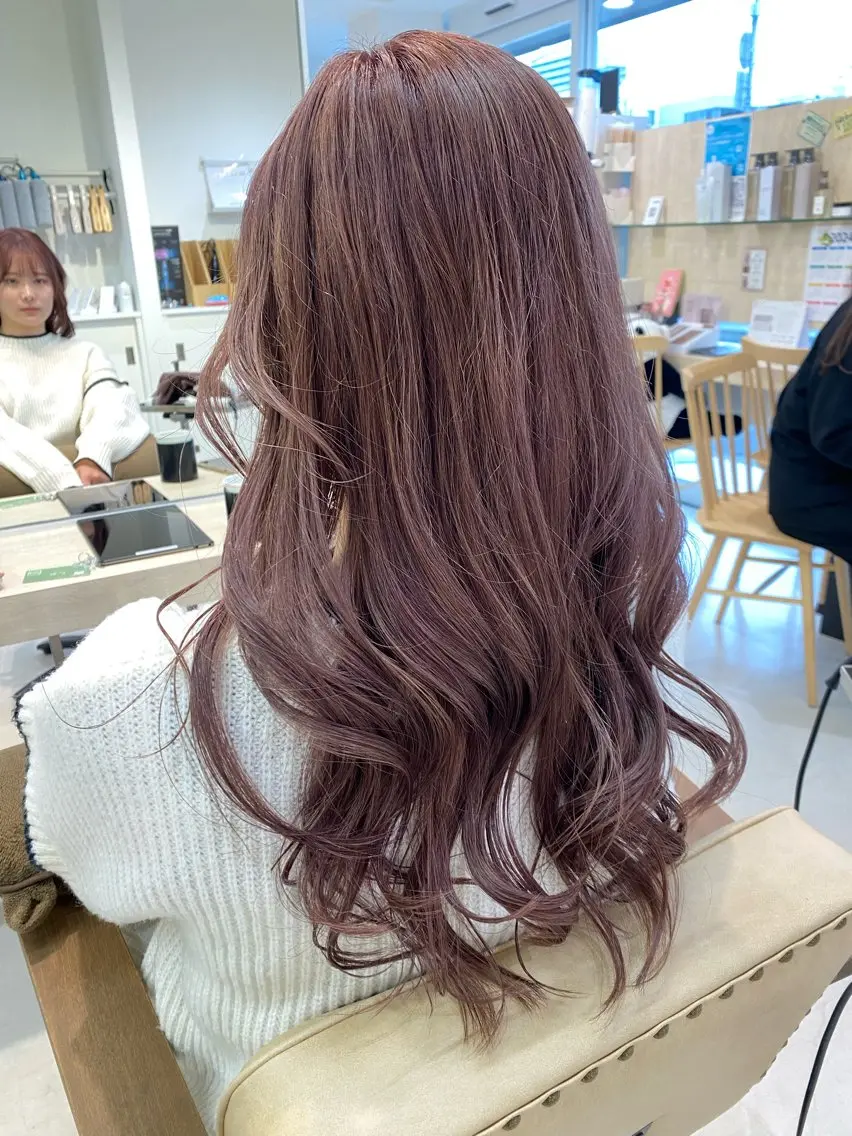 ロング カラー バレイヤージュ ブリーチ ダブルカラー グラデーションカラー ハイライトカラー カット ヘアカラー トリートメント ニュアンスパーマ/ フェザー/マッシュのヘアスタイル