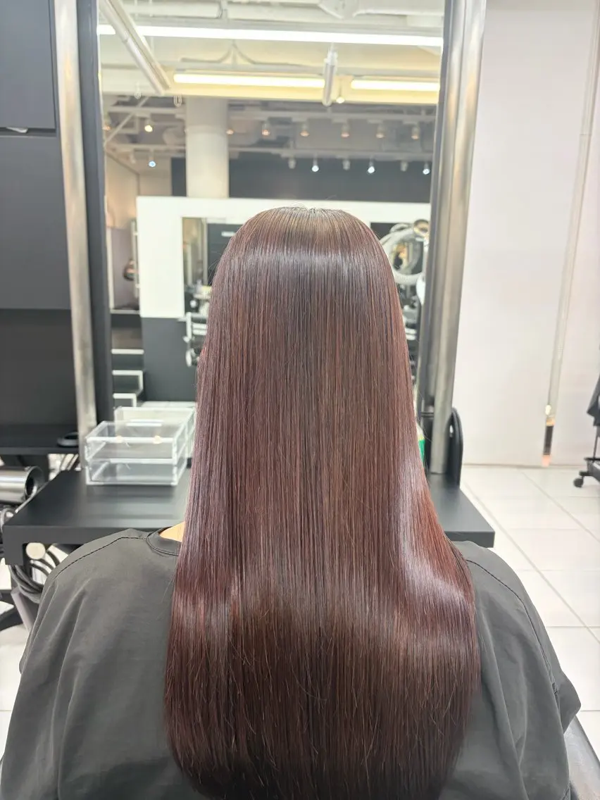 カラー 岸本 謙生のヘアスタイル