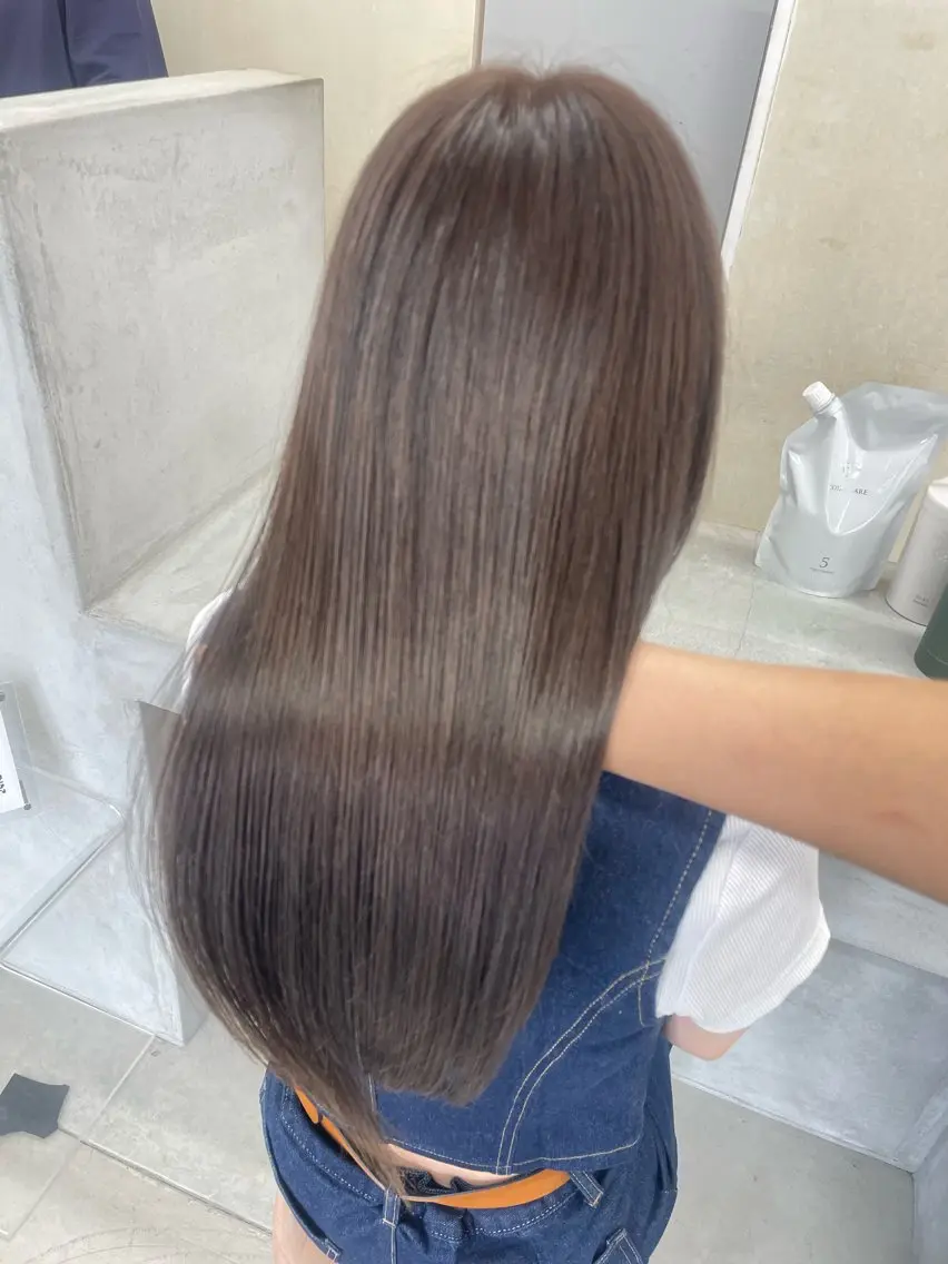 セミロング カラー ベージュカラー 松村 友里圭のヘアスタイル