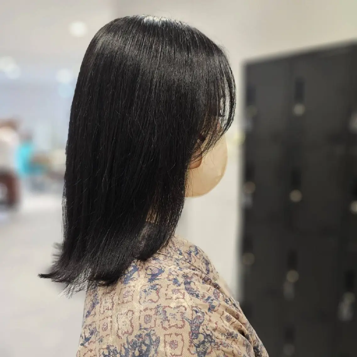 セミロング カラー 黒髪 オルチャンヘア シールエクステ🎀 ホシノ🕒ユウカのヘアスタイル