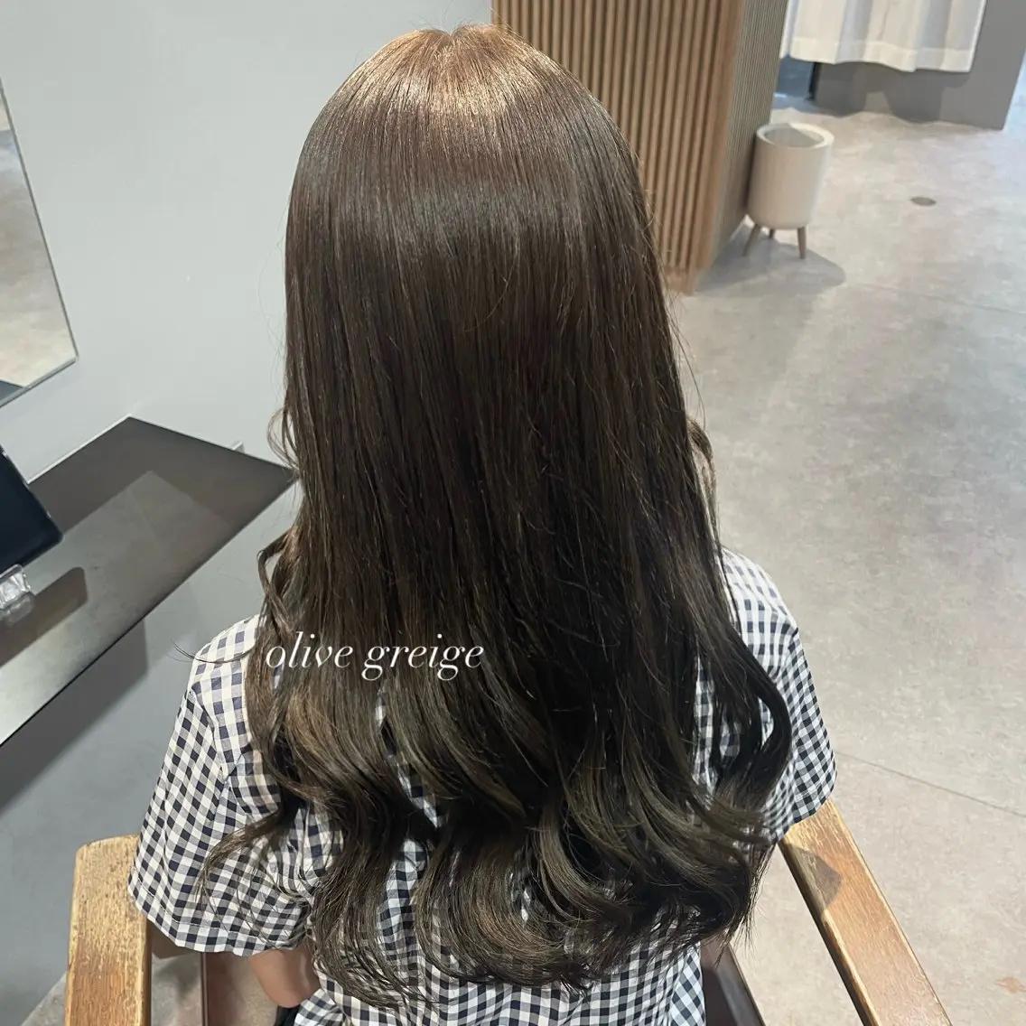 セミロング ヘアカラー トリートメント Mimi🎀ブリーチ なし透明感 Ｗカラーのヘアスタイル