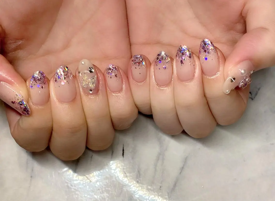 ネイル ラメ(グリッター) ラメグラデーション Lino+ ネイル&よもぎ蒸しのネイルデザイン