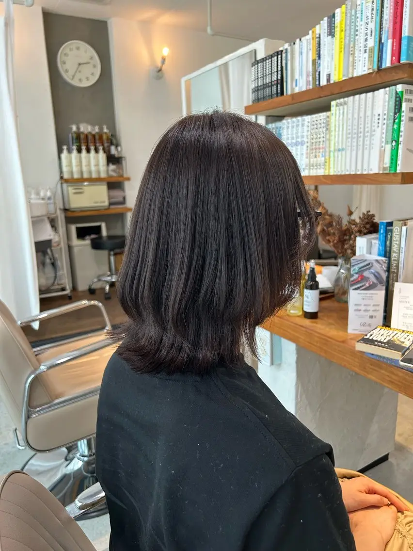 セミロング カット 櫻井園子🌸 縮毛矯正のヘアスタイル