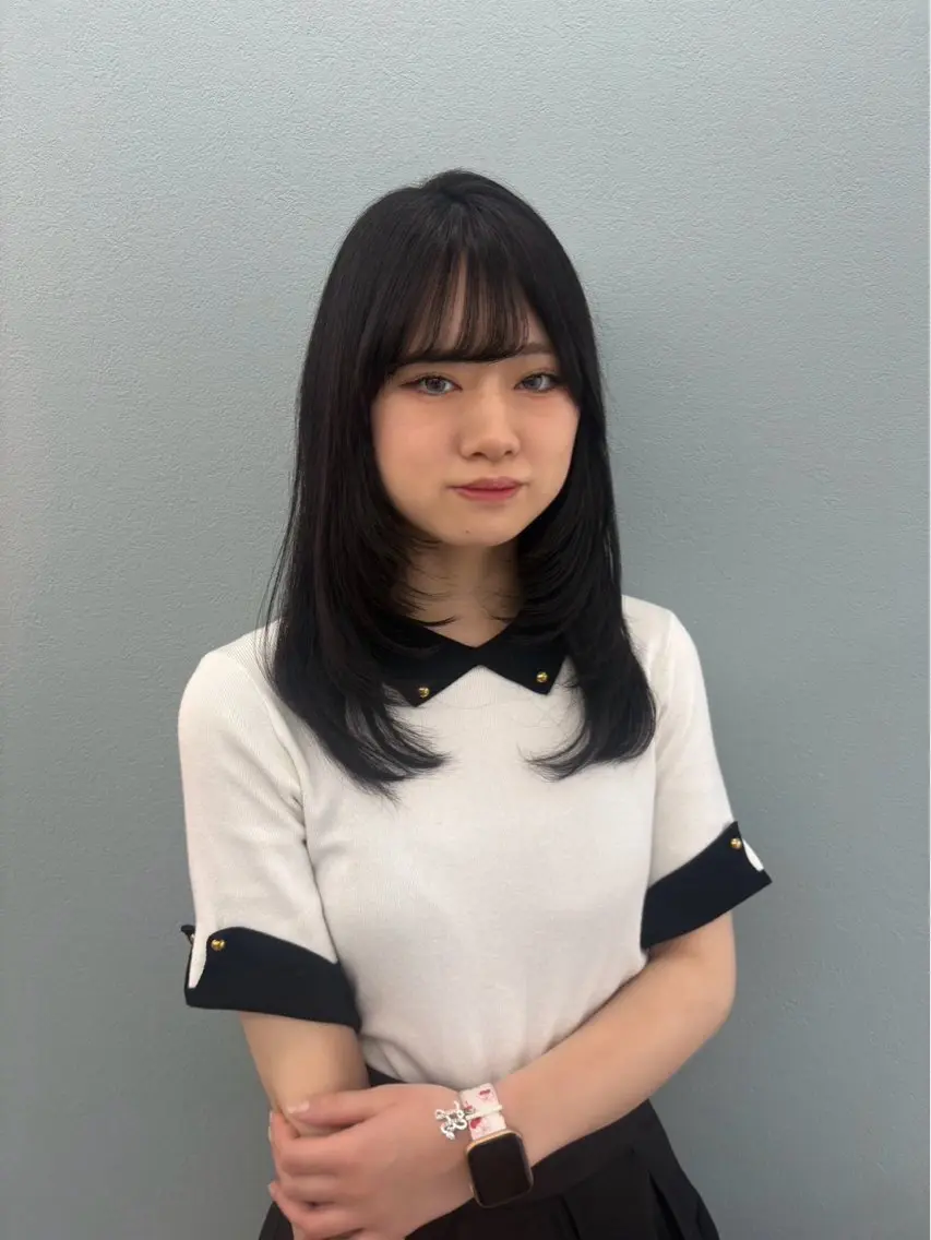 セミロング レイヤーカット カット 艶カラー/レイヤー 🎀 菅野 彩音のヘアスタイル