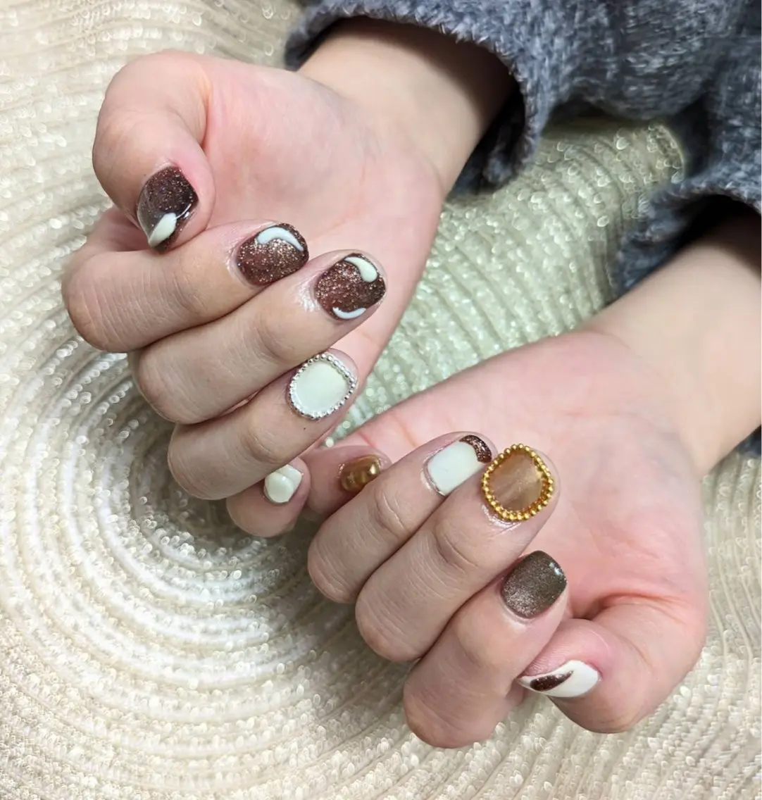 ネイル アートネイル クリアネイル マグネットネイル 持ち込み ニュアンスネイル moa nailのネイルデザイン