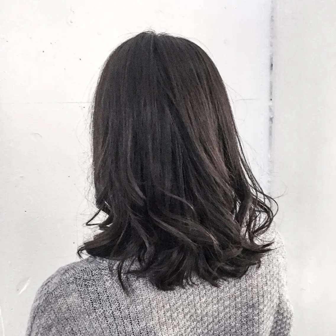 ミディアム カラー パーマ ヘアカラー トミタ アツシのヘアスタイル