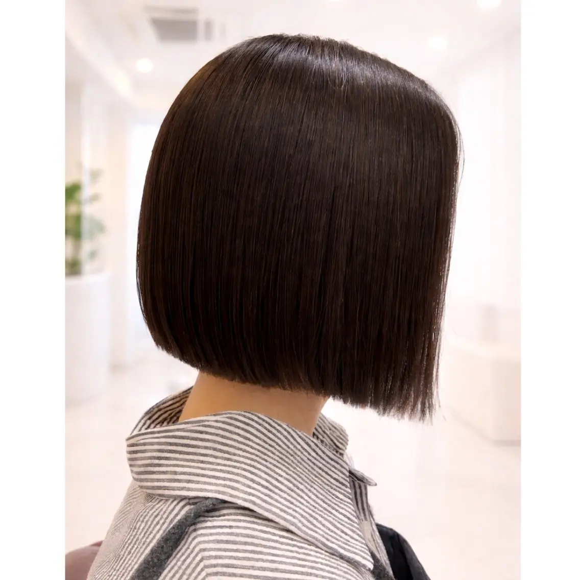 ショート カラー 切りっぱなしボブ ボブ カット ヘアカラー トリートメント 森光みやび / WILLOW京橋のヘアスタイル
