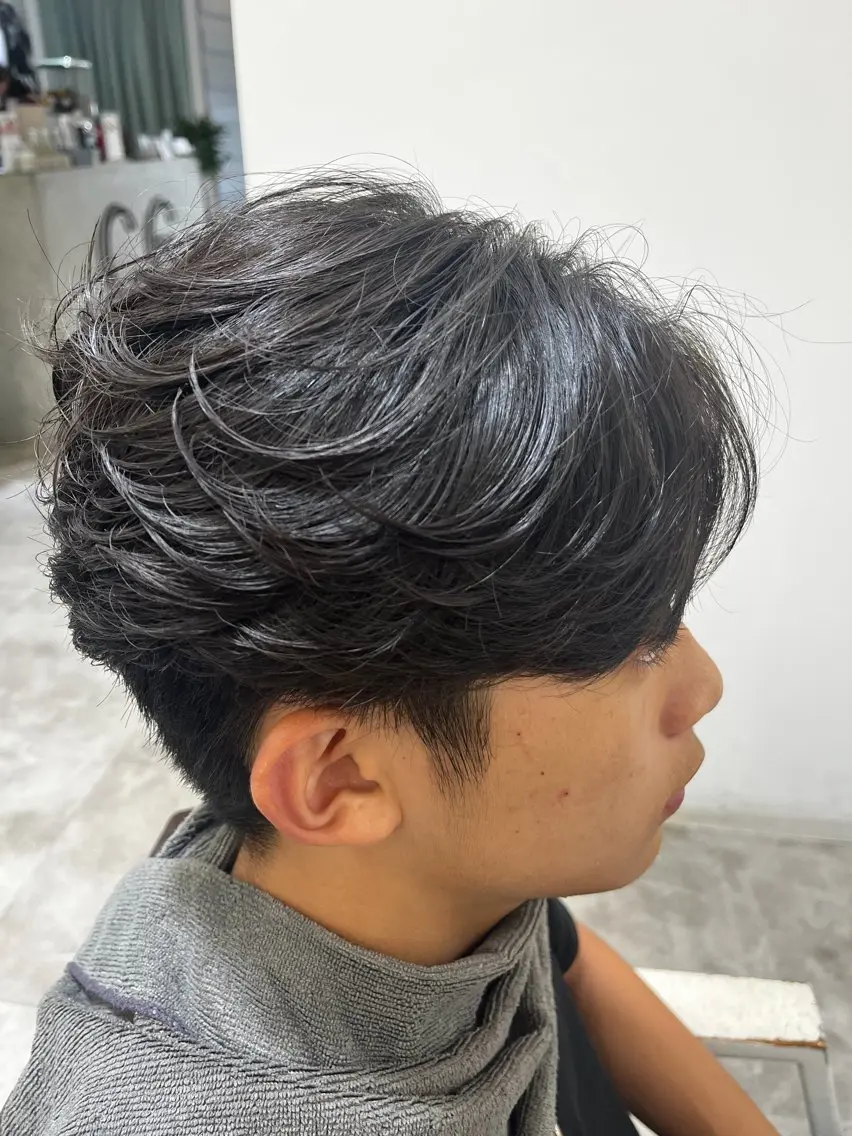 パーマ メンズ特化 韓国ヘア 心斎橋/吉本大地のヘアスタイル