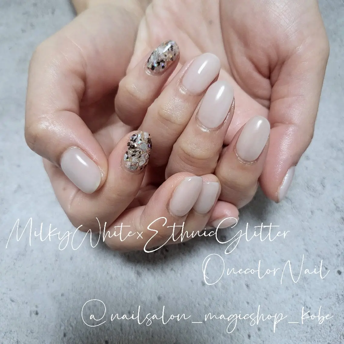 ネイル ジェルネイル ラメ(グリッター) ワンカラーネイル ソフトジェル ホワイト ハンドネイル Nailsalon MagicShopのネイルデザイン