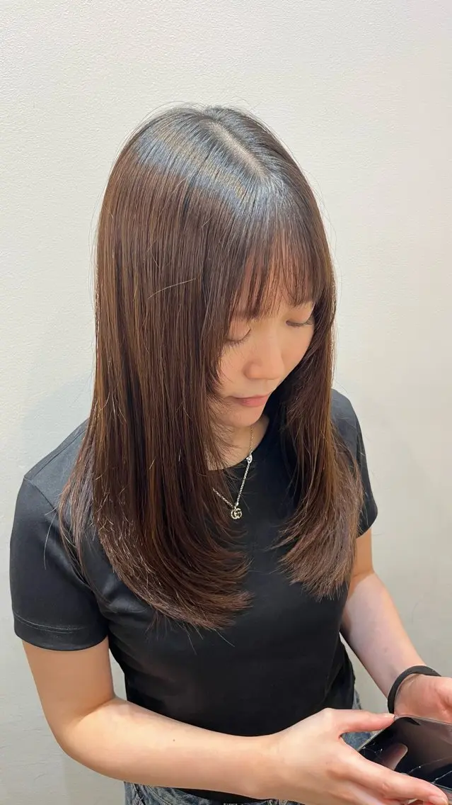 セミロング 岡野 豪のヘアスタイル