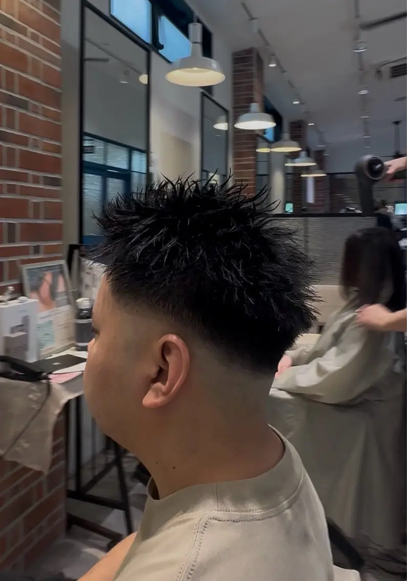 ショート カット 🔥パーマお任せ🔥 QUATRO片岡のヘアスタイル