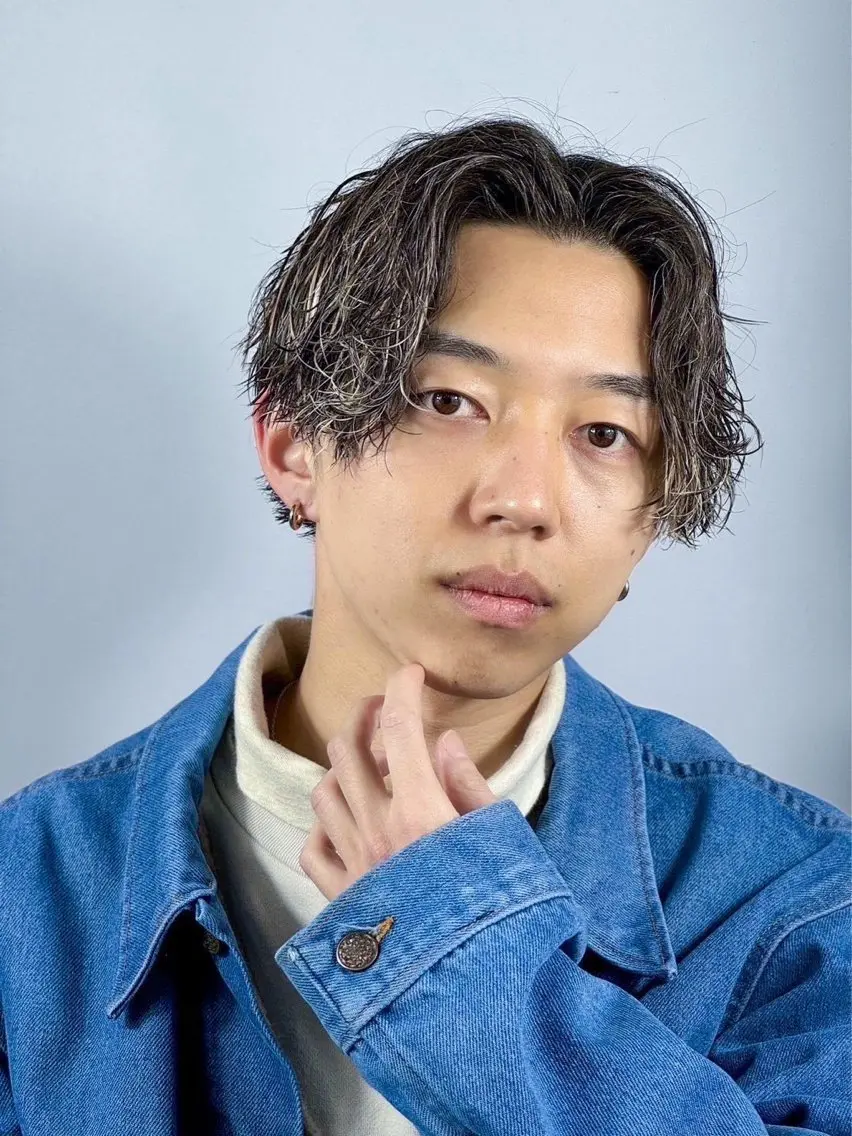 カット+シャンプー+顔剃り+パーマの写真