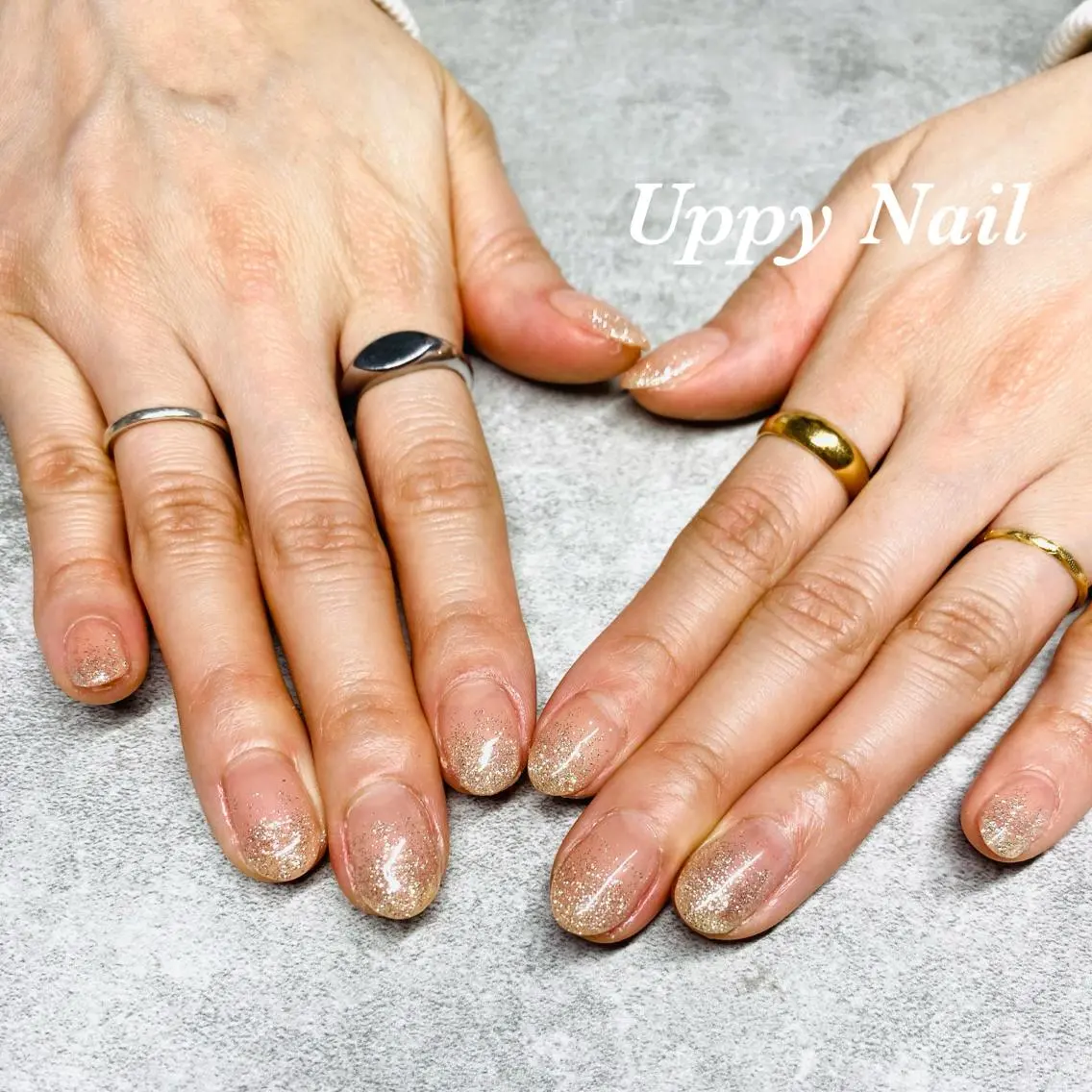 ネイル キラキラネイル ラメ(グリッター) ラメグラデーション オレンジ ハンドネイル Uppy Nail ukyoのネイルデザイン