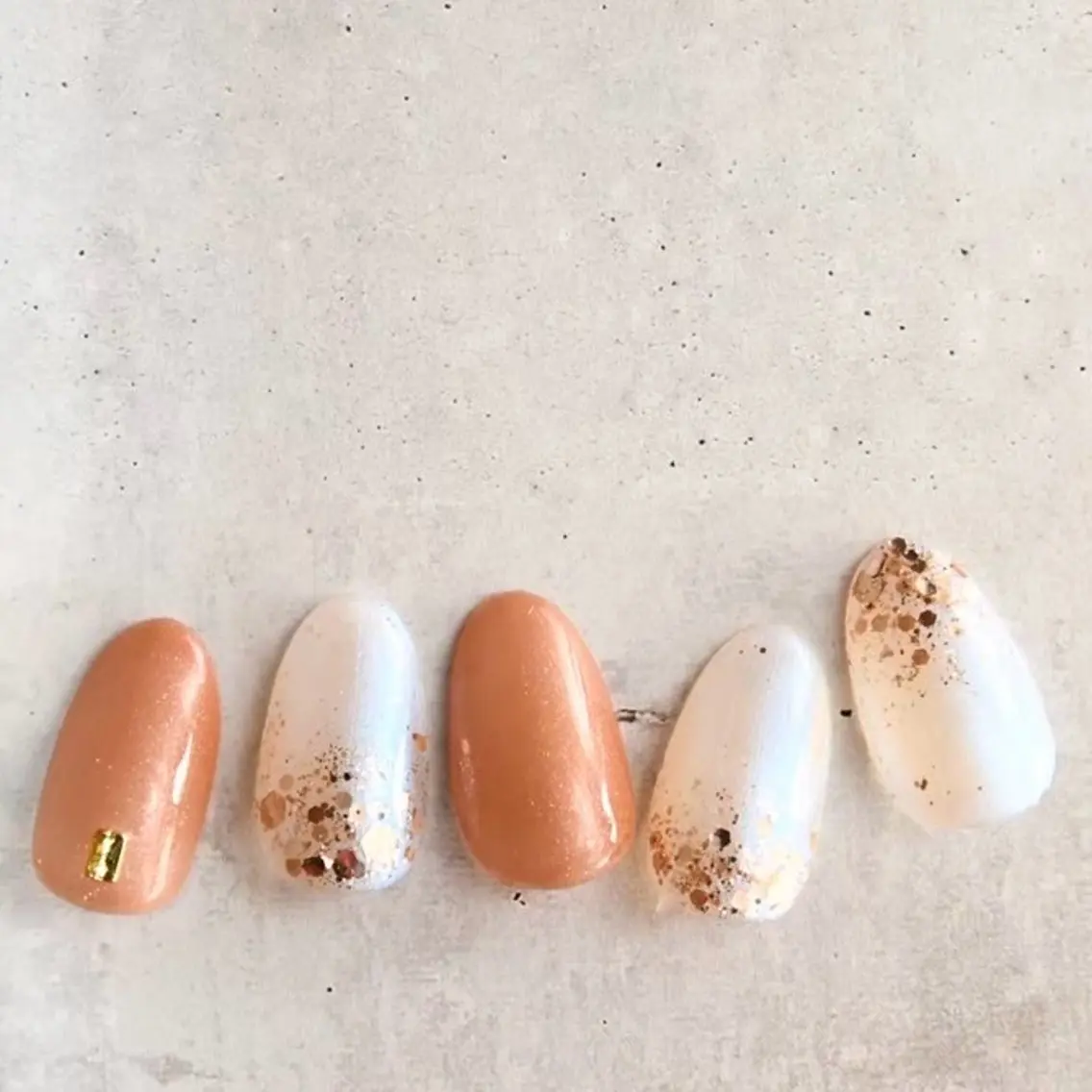 ネイル ジェルネイル ミラーネイル ニュアンスネイル オフィスネイル ショートネイル kiu nailsalonのネイルデザイン