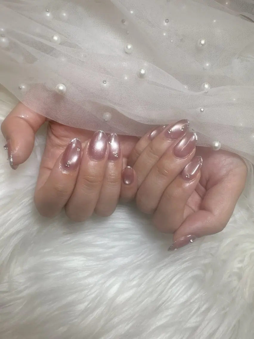 ネイル チークネイル ジェルネイル キラキラネイル 韓国ネイル 持ち込み Queeens nailのネイルデザイン