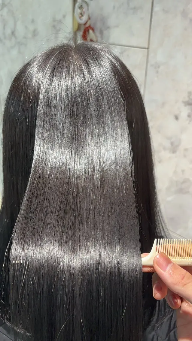 セミロング カット ヘアカラー 縮毛矯正 トリートメント レイヤー/髪質改善 八木　洸登のヘアスタイル