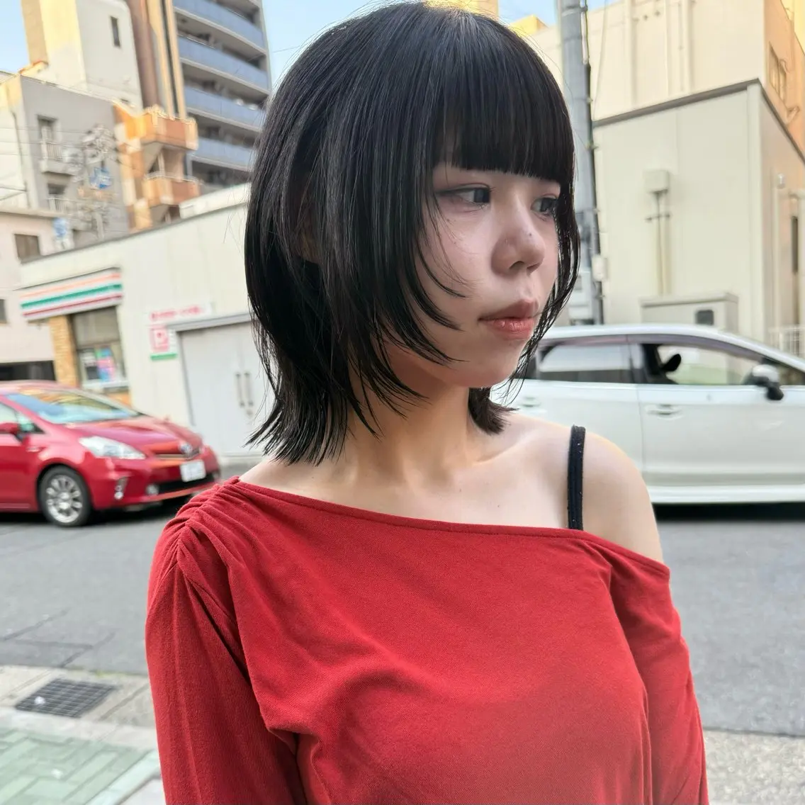 ミディアム ウルフカット ヘアカラー 舟橋耀/ブリーチカラ ー/レイヤーカットのヘアスタイル