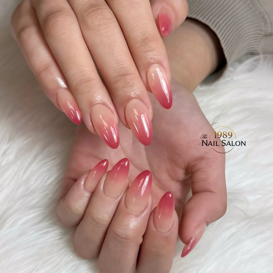 ネイル グラデーション ハンドネイル The 1989 Nail Salonのネイルデザイン
