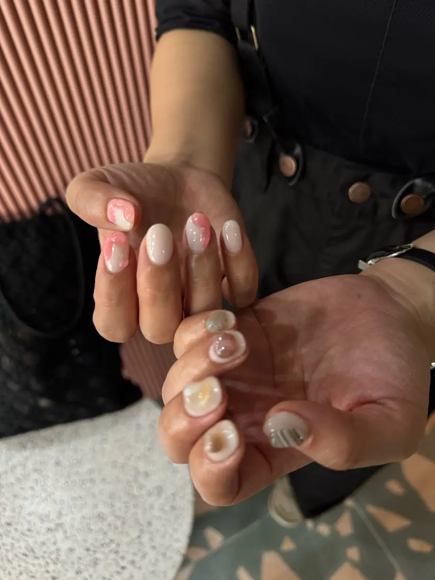 ネイル アートネイル ニュアンスネイル new.ed/ staffのネイルデザイン