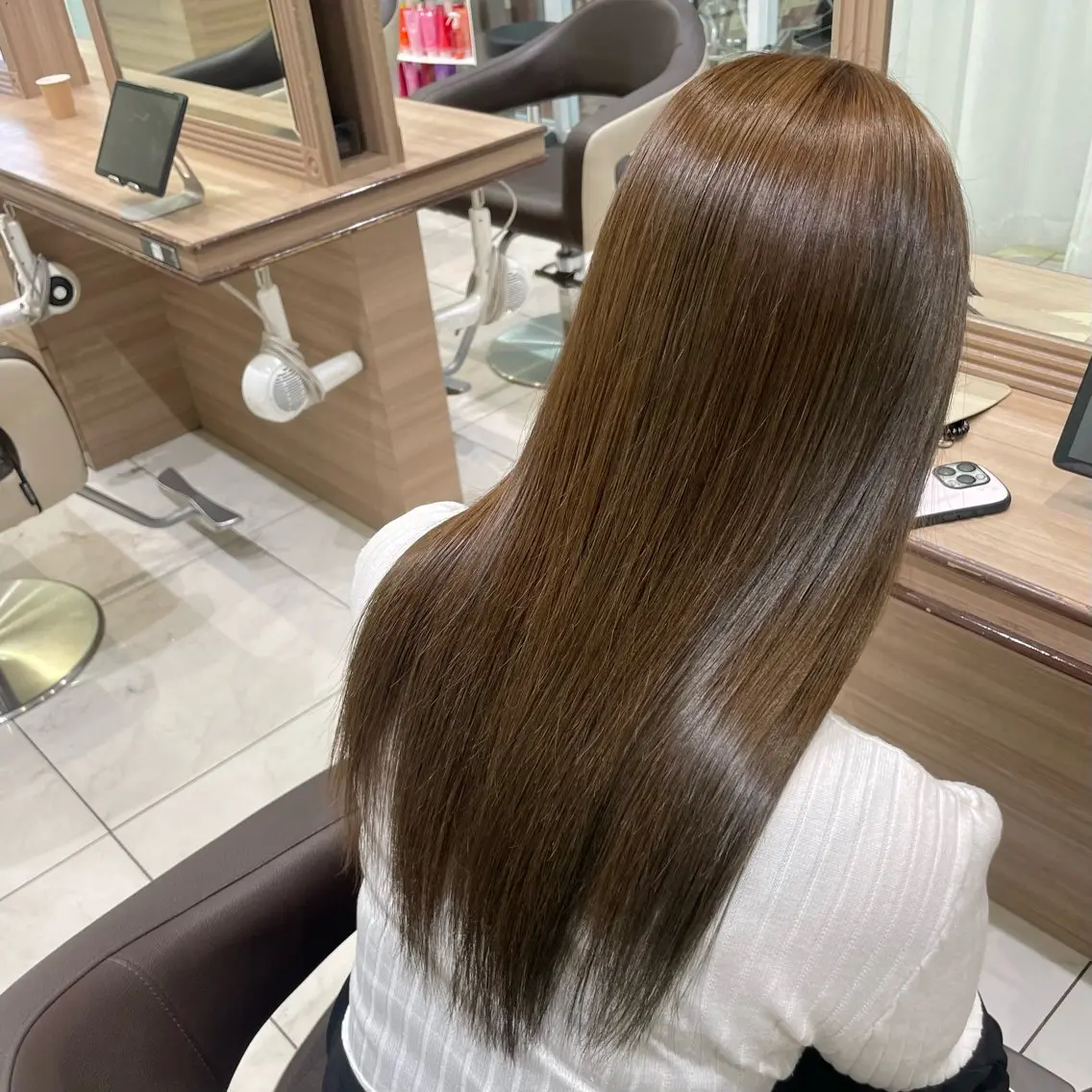 ロング カラー カット ヘアカラー 崎山 紗吏のヘアスタイル