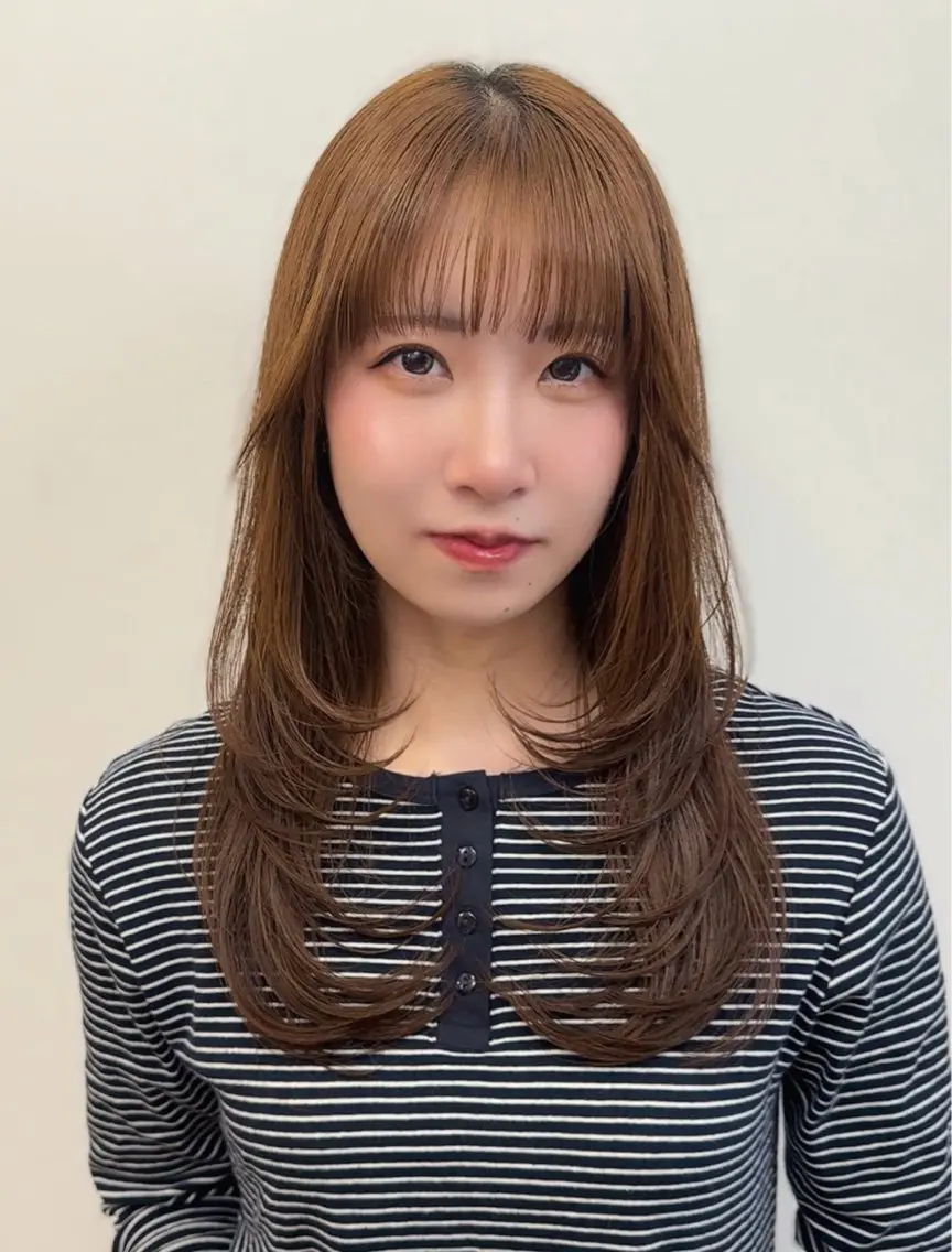 ロング カラー ヘアカラー 小野寺 彩圭のヘアスタイル