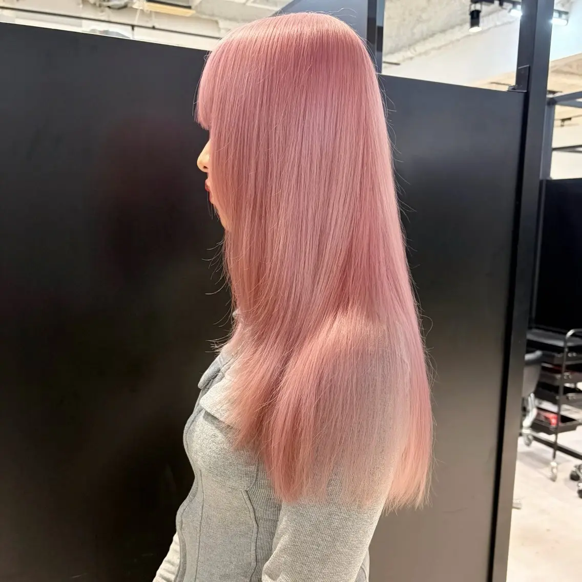 ロング カット ヘアカラー トリートメント 🌸MAYU🌸 ハイトーン➕レイヤーのヘアスタイル