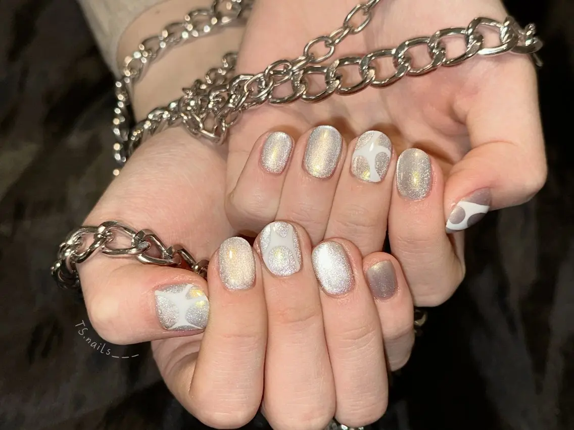 ネイル ハンドネイル フットネイル ハンドケア TS. nails___のネイルデザイン
