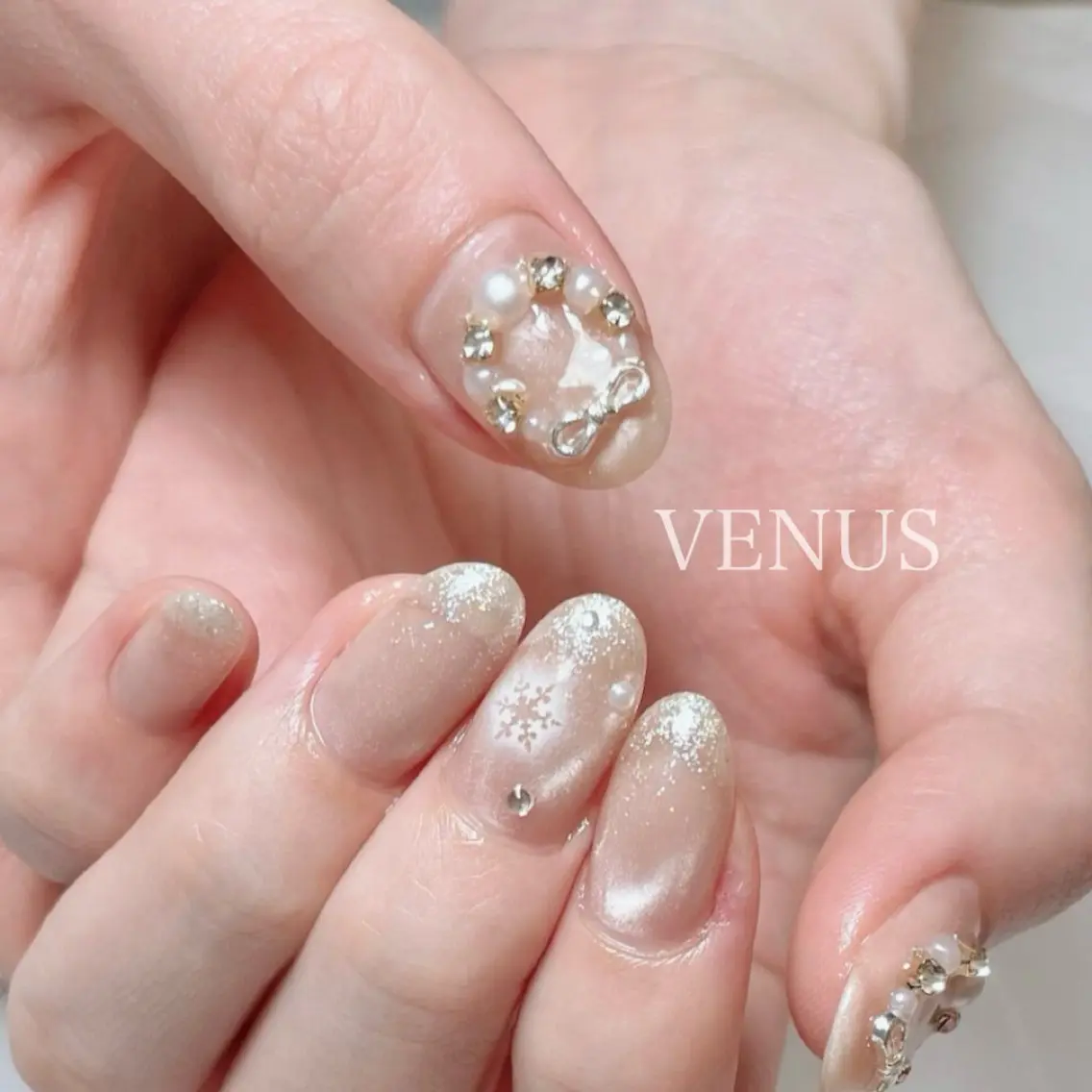 ネイル ロングネイル マグネットネイル nailsalon VENUSのネイルデザイン