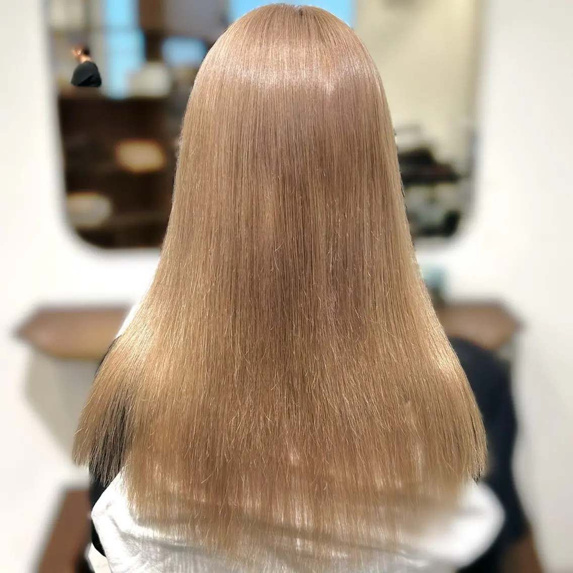 ミディアム 坂本 璃里杏のヘアスタイル