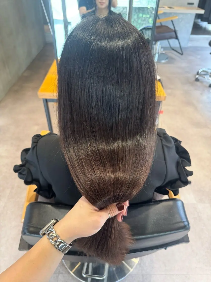 ミディアム カラー カット ヘアカラー 佐藤史哉* 韓国レイヤー赤み除去のヘアスタイル