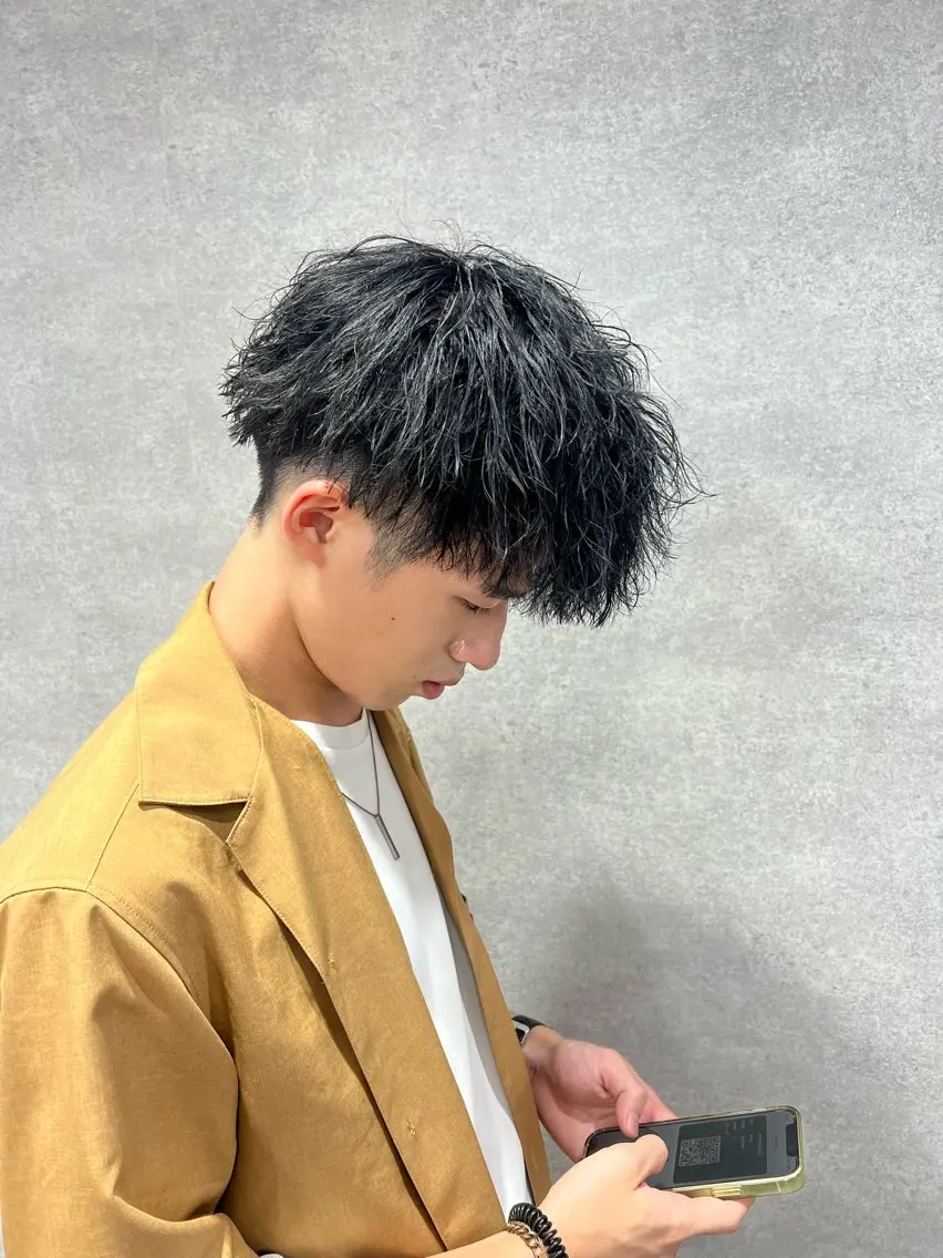 ショート カラー パーマ メンズ 🔥札幌No.1🥇 パーマ特化美容師🔥のヘアスタイル