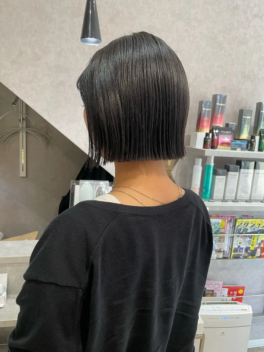ショート カラー 縮毛矯正ボブ/ 髪質改善/カットのヘアスタイル