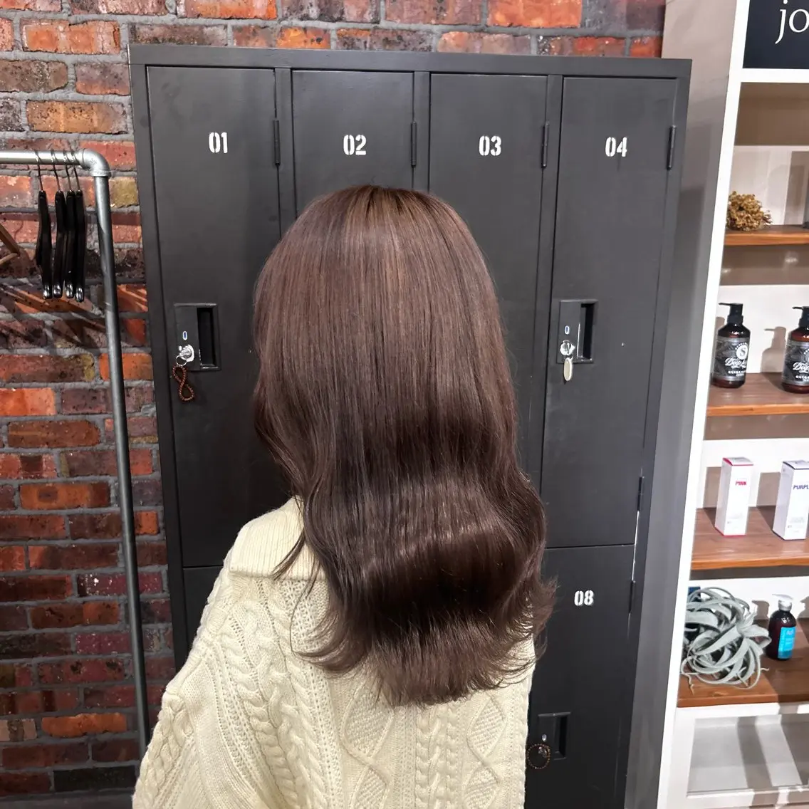 カラー ブリーチ the BRIDGE マナ🎀のヘアスタイル