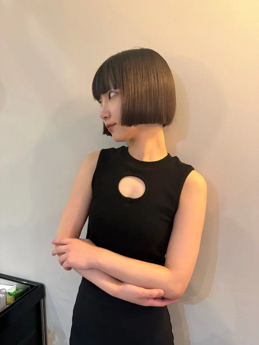 ミディアム ワンレンボブ ボブ 髪質改善 縮毛矯正 カット ヘアカラー 林 コウセイ【三軒茶屋】のヘアスタイル