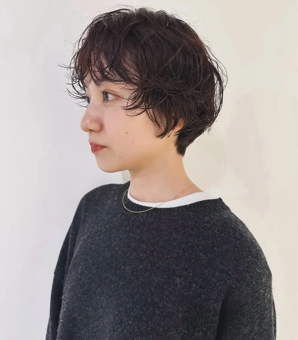 ショート パーマ ショートヘア カット パーマ ショートパーマ/ ブリーチ/池袋ももなのヘアスタイル